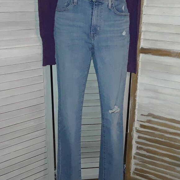 Levi's High Rise Straight 724 Jeans Classic Blue Distressed - Picture 1 of 9